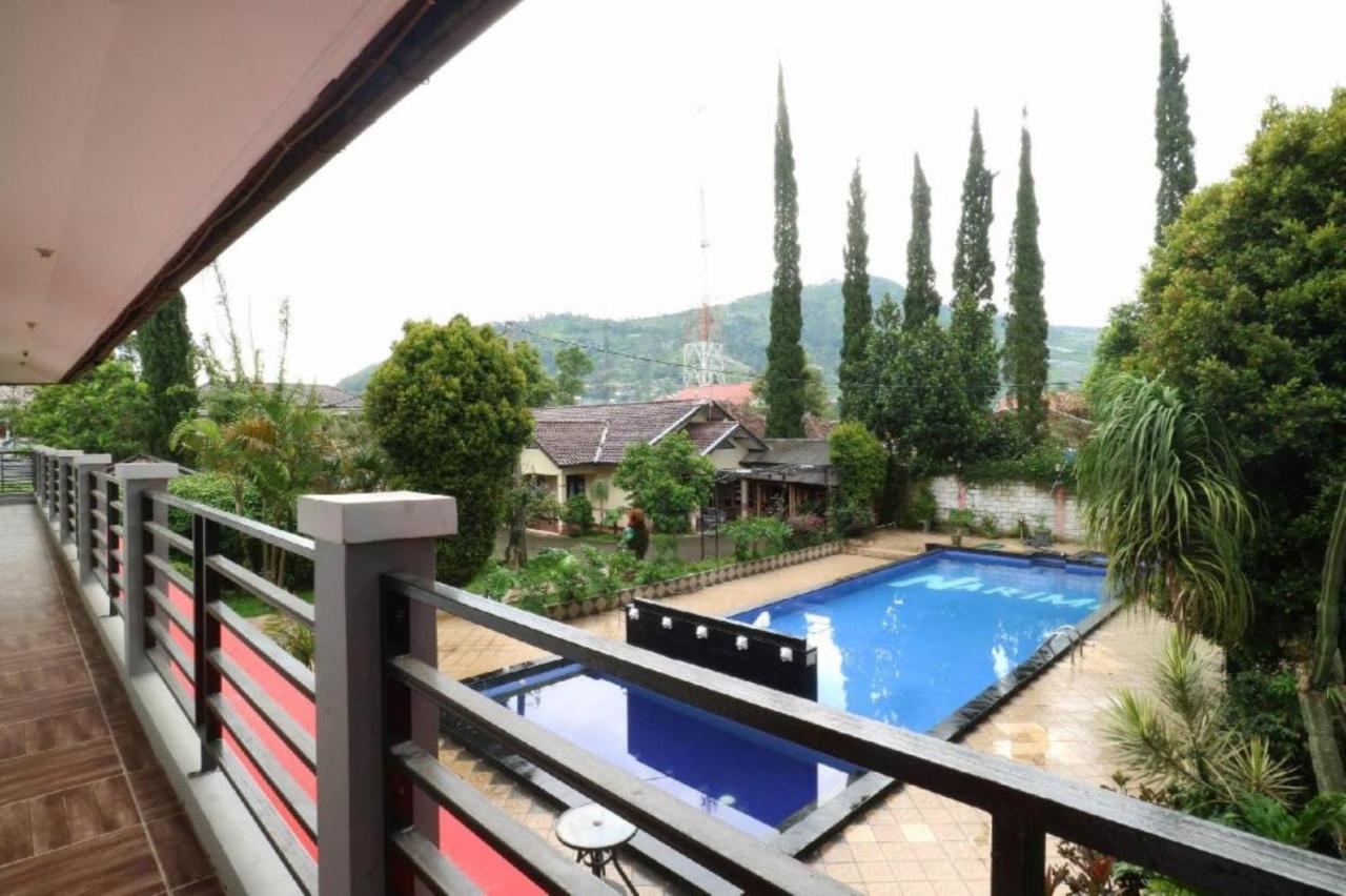 Narima Resort Hotel Lembang Exterior photo
