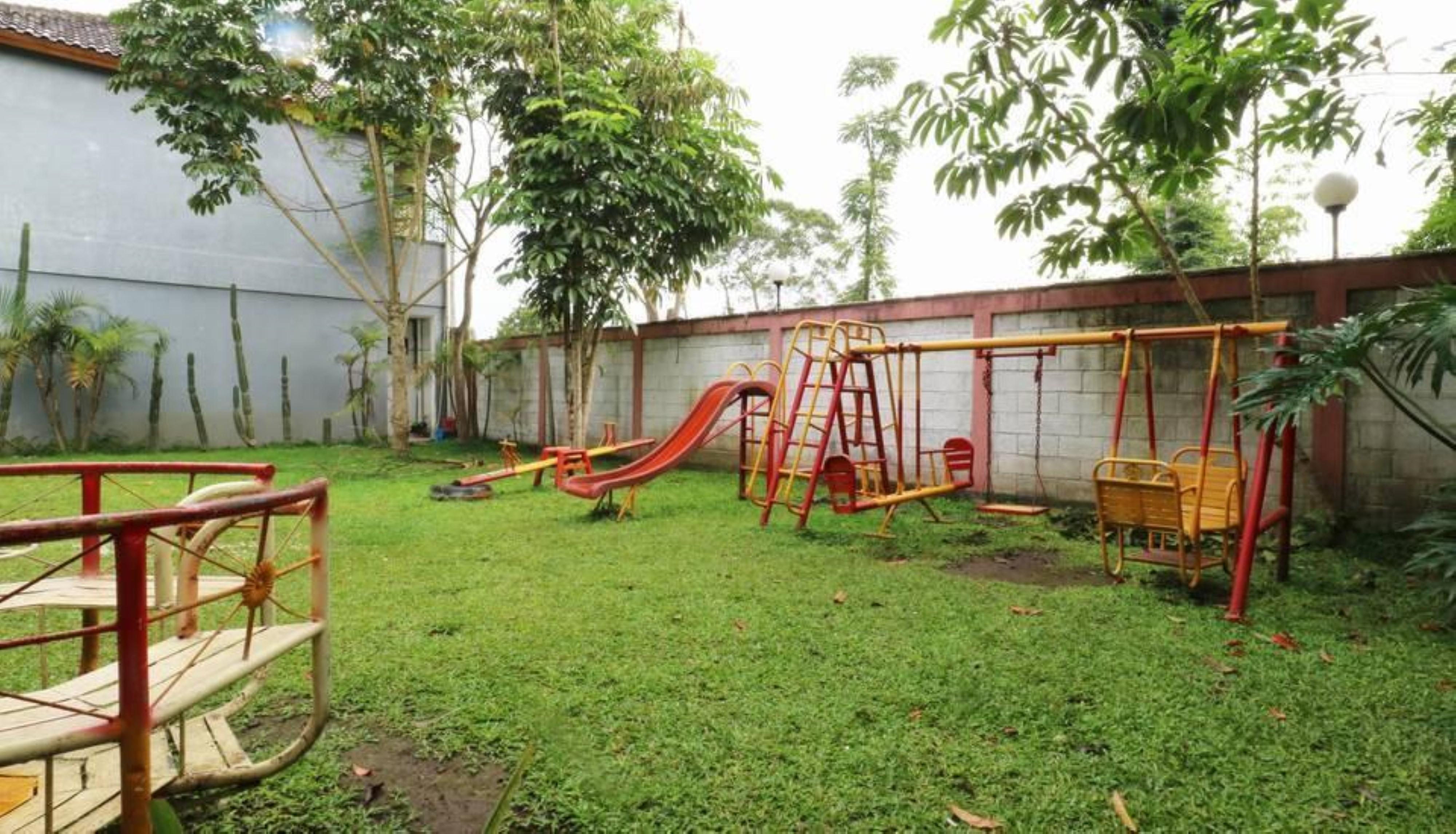 Narima Resort Hotel Lembang Exterior photo